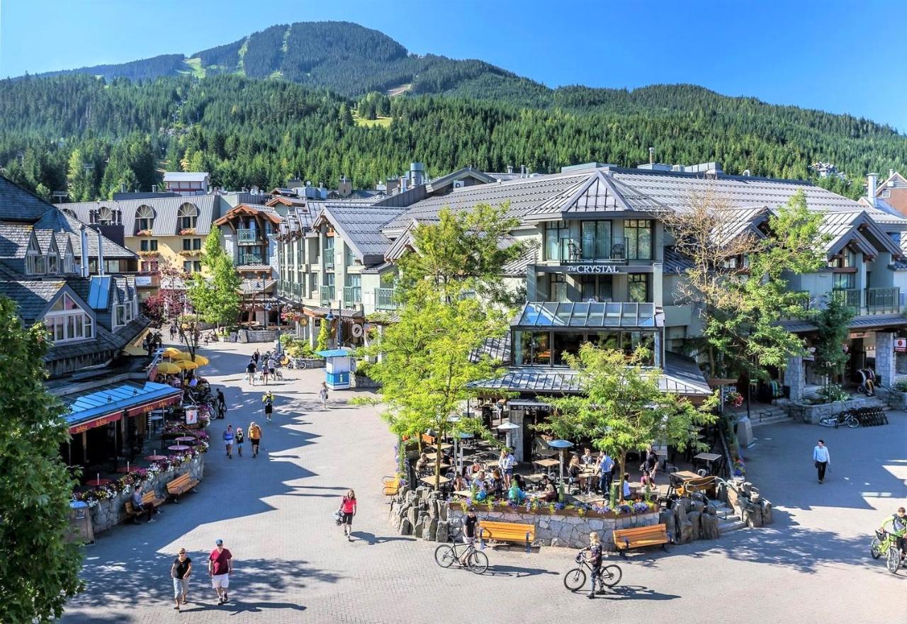 Snowbird Townhouses By Elevate Vacations Уистлер Экстерьер фото